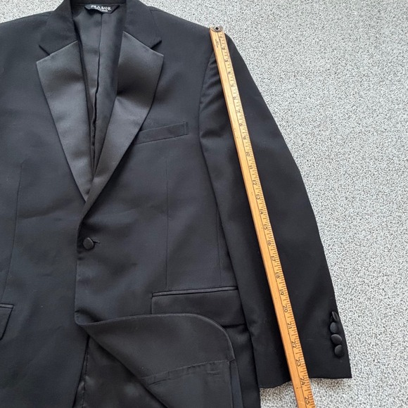 Jos A Bank Tuxedo Traveler Suit Wool Black Shawl Collar Formal 41R - Picture 9 of 16